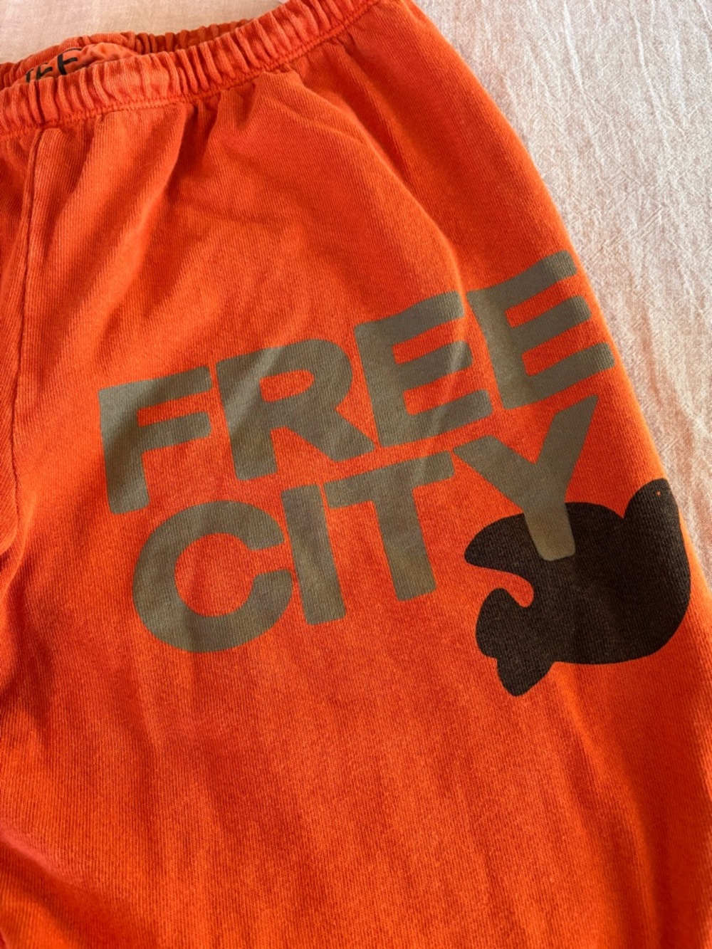 FreeCity Sweatpants - Picture 2 of 6